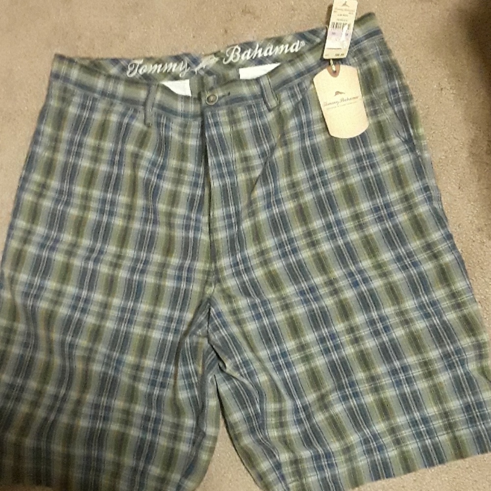 Tommy Bahama Plaid shorts